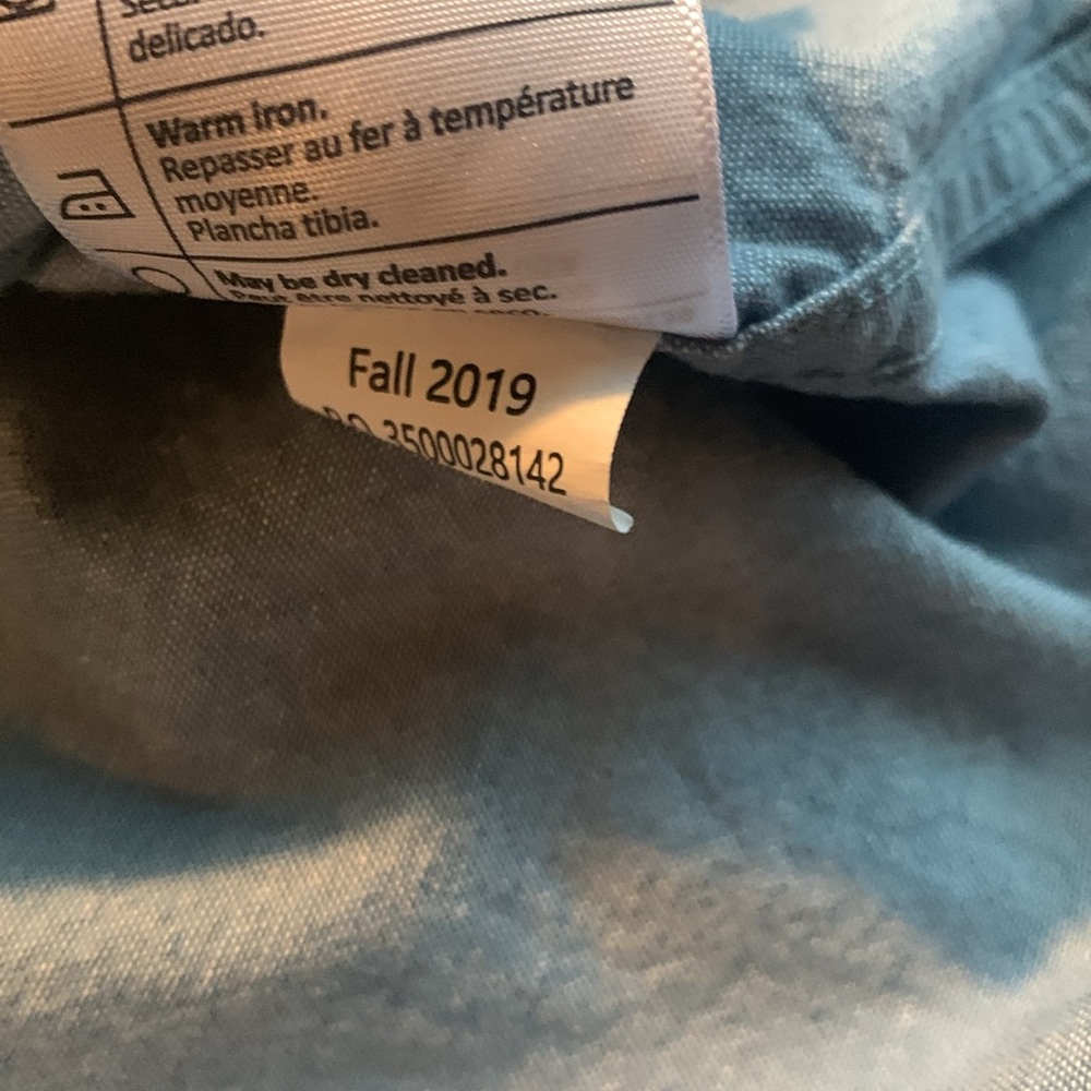 Men’s Carhartt light blue, short sleeve button up. Washed, never worn. Size 2XL - Picture 7 of 8